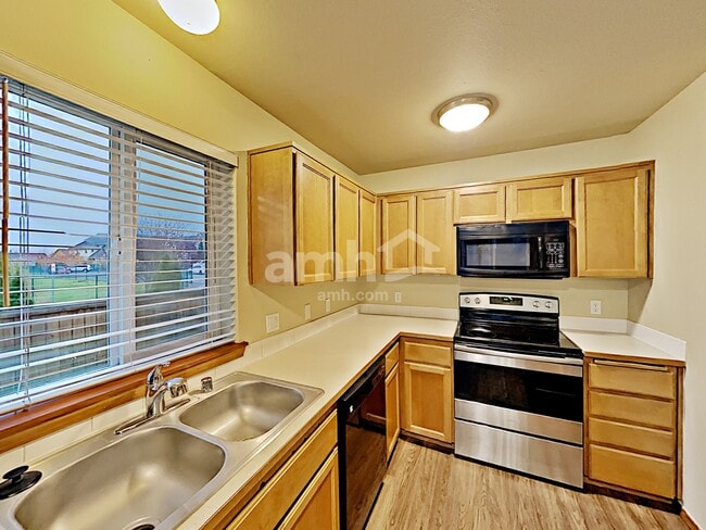 Building Photo - 9202 175th Street Ct E