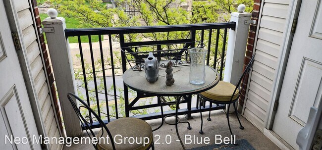 Foto del edificio - 2 br, 1 bath House - 200 W. Elm St. Unit 1306