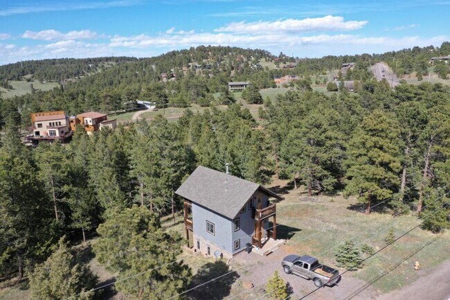 Foto del edificio - 137 S Lookout Mountain Rd