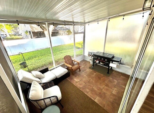 Foto del edificio - 8488 Sandy Beach St