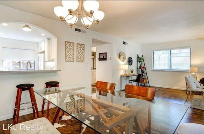 Building Photo - 3 br, 2.5 bath House - 212 Sylvia Way