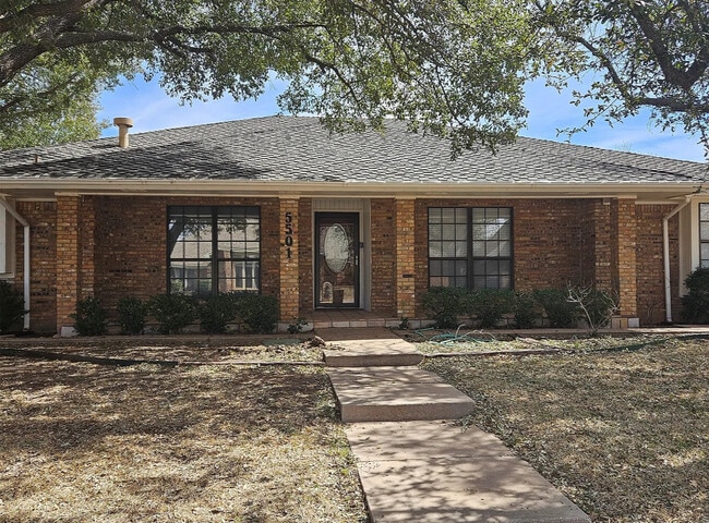 Building Photo - 5501 Chimney Rock Rd