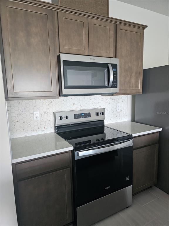 Building Photo - 16294 Merry Aly