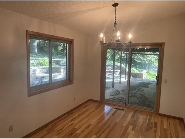 Building Photo - 14810 Lloyds Dr