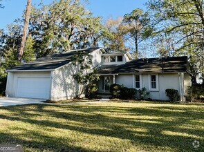 Apartments with Garages in White Oak, GA | Apartments.com