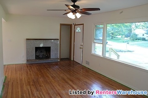 Building Photo - 8901 Wally Dr