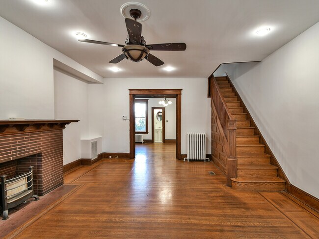 Foto del edificio - 1213 Lamont St NW