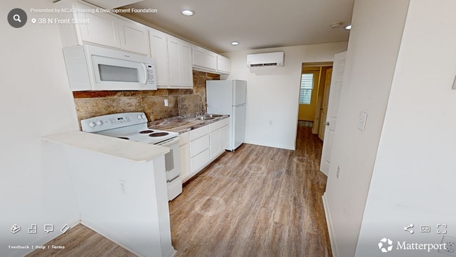 Building Photo - 36-38 N Front St