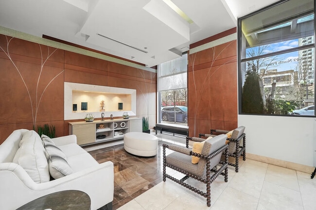 Foto del edificio - 849 N Franklin St