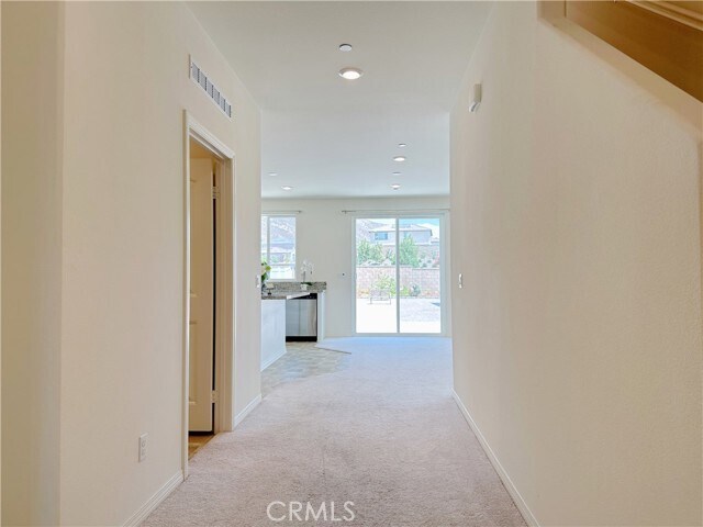 Building Photo - 3088 Mammoth Ave