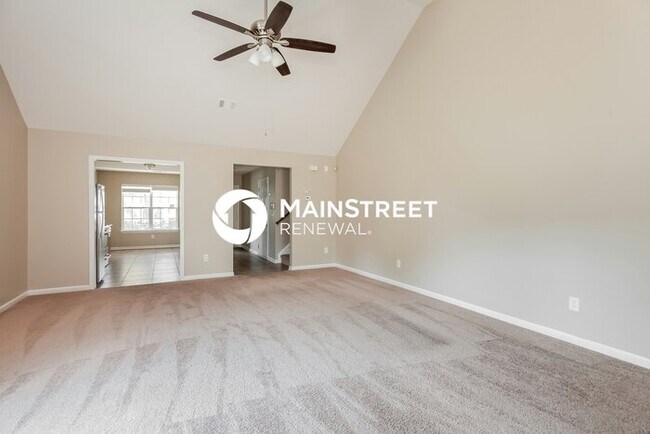 Foto del edificio - 4 Bedroom Pet-Friendly Home in Charlotte, ...