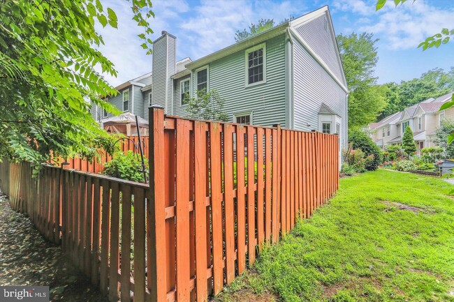 Building Photo - 12181 Flag Harbor Dr