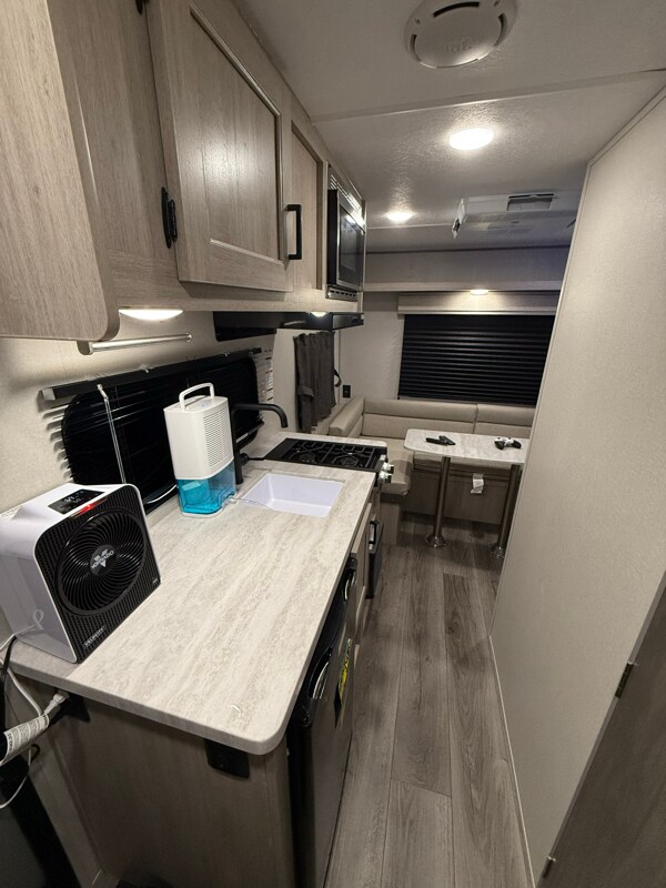 Foto del edificio - 28115 Everett St