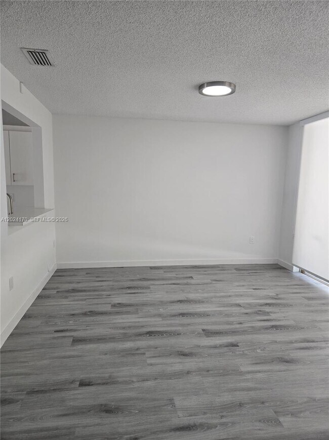 Foto del edificio - 9835 NW 43rd Terrace