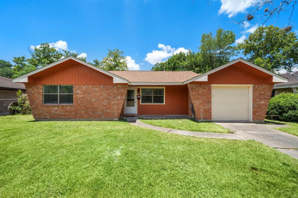 Foto principal - 2138 Loving St