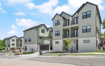 Building Photo - 618 Whitham Ave