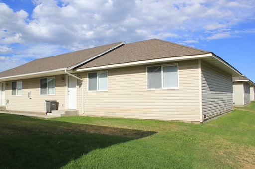 Primary Photo - 1017 E 19th Ave