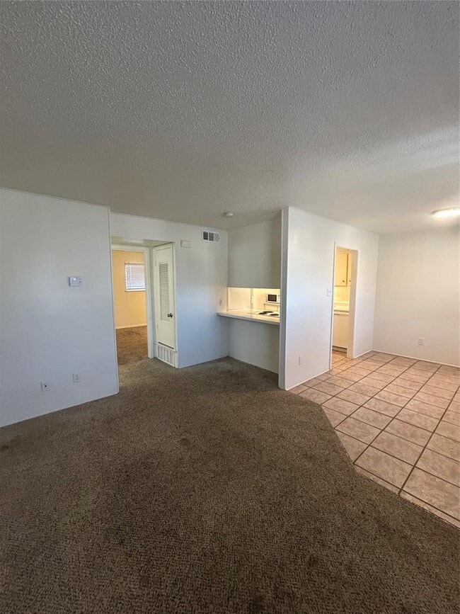 Building Photo - 3703 Harmon Ave