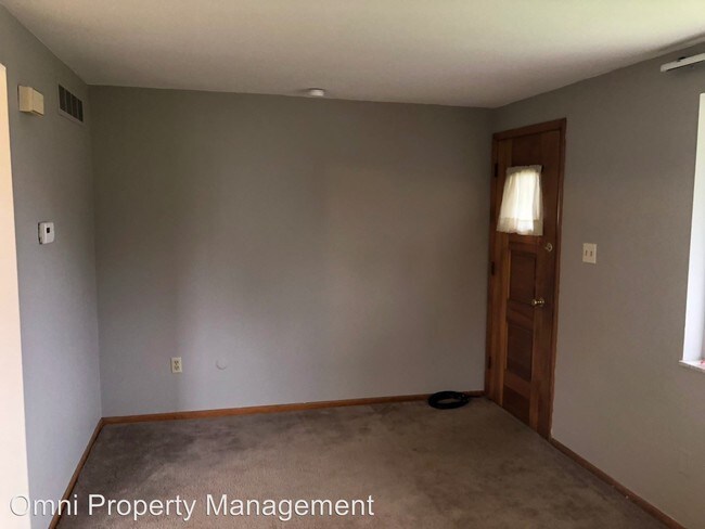 Building Photo - 1209 Goldstrohm Ln