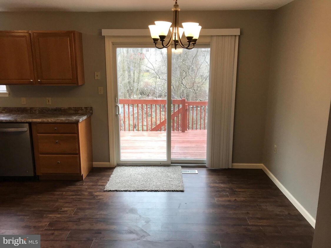 486 Rockwood Dr, Elizabethtown, PA 17022 Townhome Rentals in