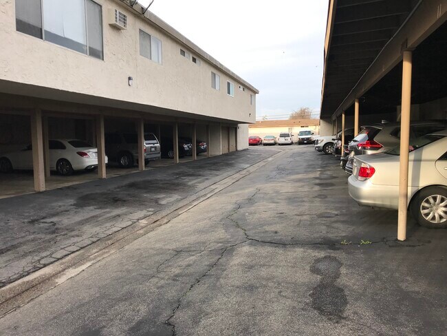 Carports - 721 S Webster Ave
