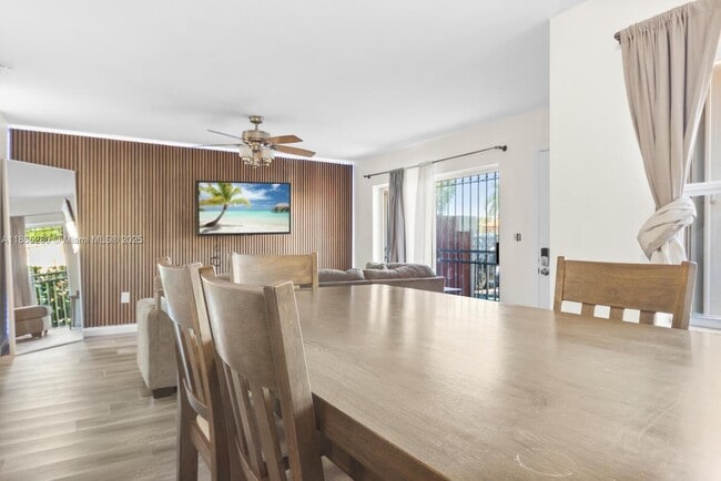 Foto del edificio - 8530 NW 3rd Ln