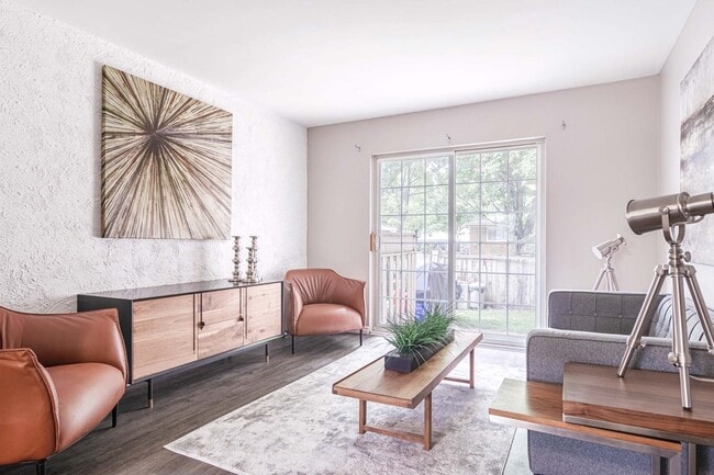 Living Room & Patio Door - Keatings Place