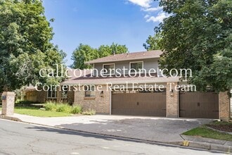 3427 Clubheights Dr