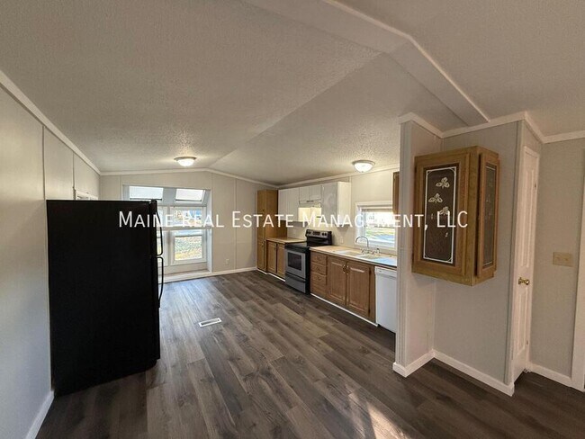 Foto del edificio - 799 Stillwater Ave