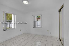 Building Photo - 6463 SW 33rd St