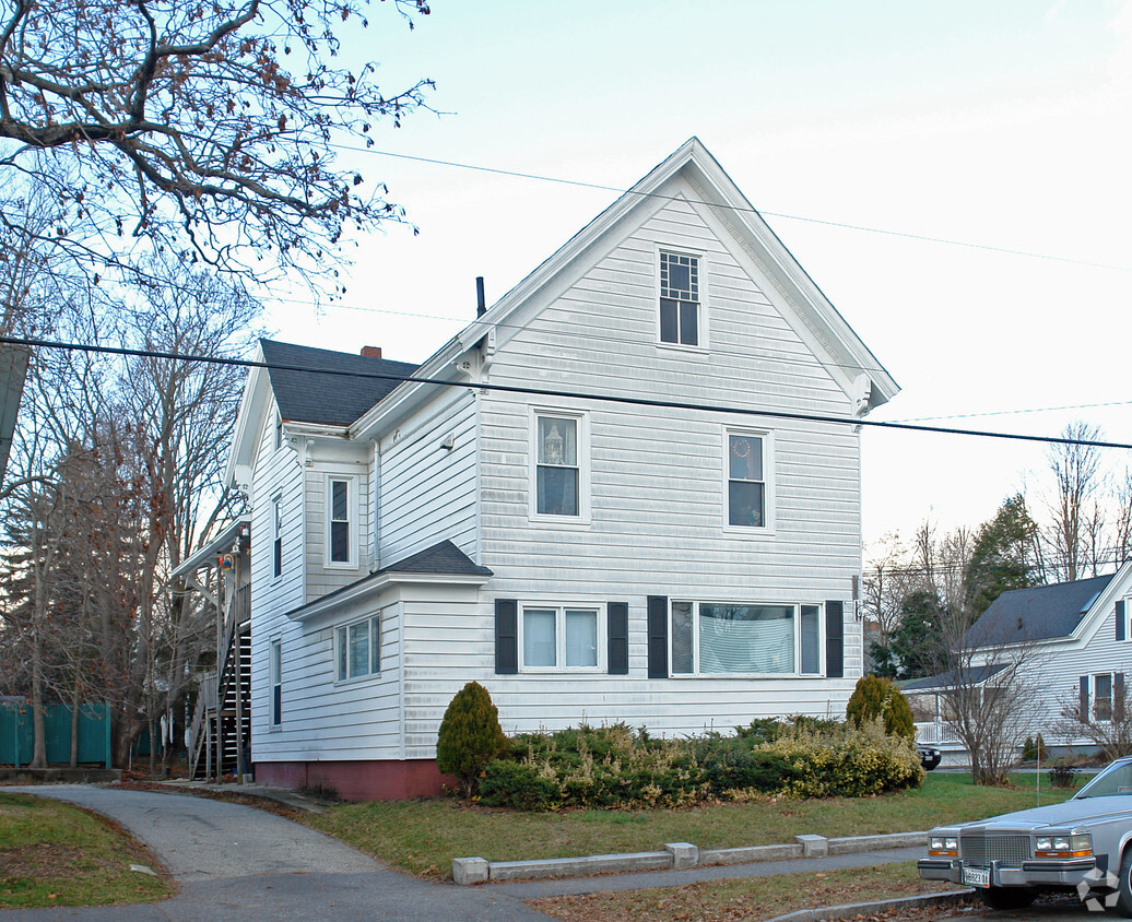 Building Photo - 40 Cumberland St