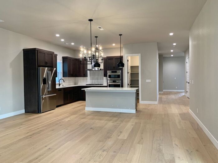 Primary Photo - Beautiful Luxury Patio Home in Pelican Sho...