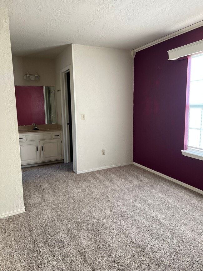 Foto del edificio - 8520 N 125th E Ave