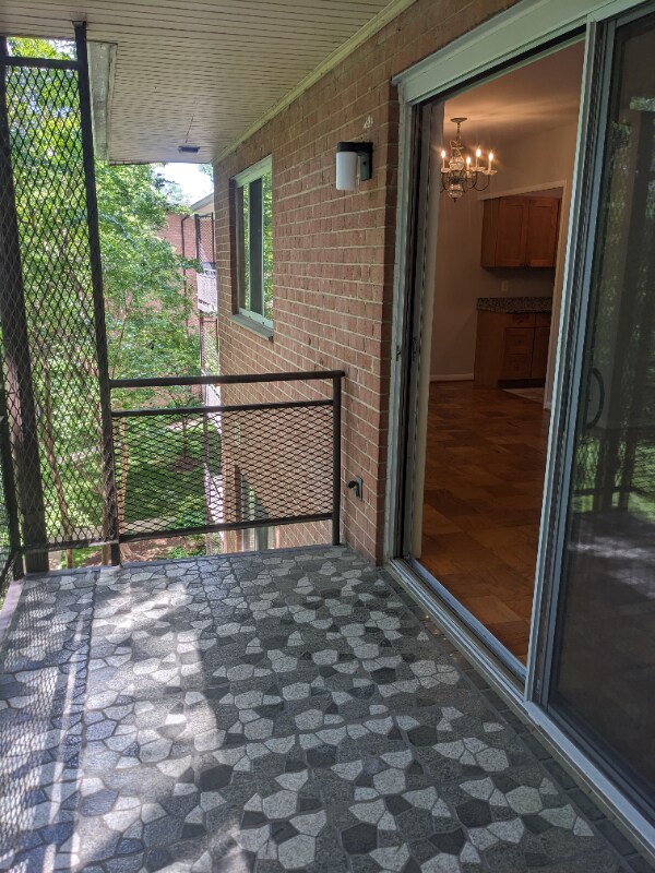 Foto del edificio - 10228 Rockville Pike