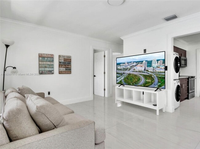 Foto del edificio - 6053 SW 63rd Terrace