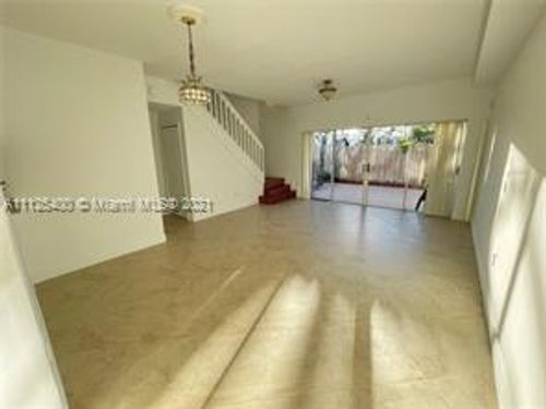 Building Photo - 10110 SW 154th Cir Ct