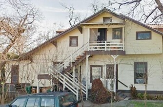 Building Photo - 1300 E Cesar Chavez St