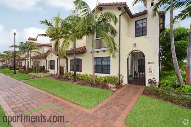 Building Photo - Grand Riviera Miramar