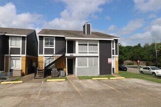 Building Photo - 12659 Ashford Meadow Dr
