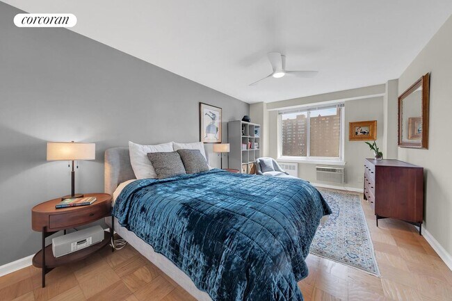 Foto del edificio - 400 Central Prk W