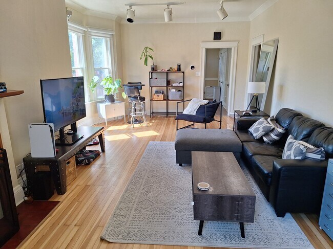 Living Room looking towards Kitchen - 293 South Lafayette Street