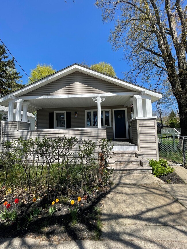 Foto del edificio - 84 Beacon St