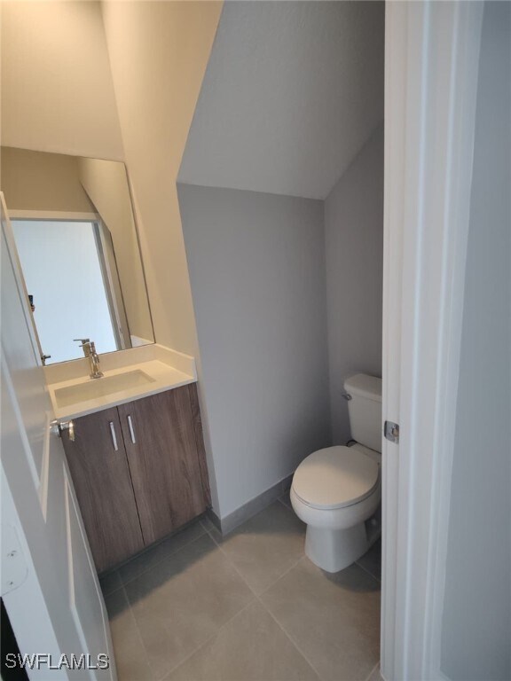 Building Photo - 5860 Agostino Way