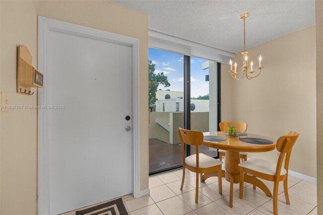 Building Photo - 2911 SW 87th Terrace