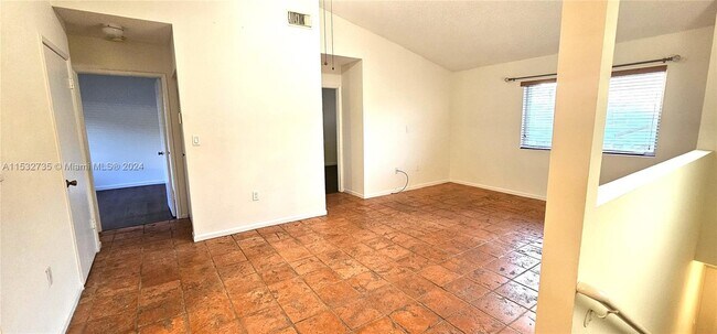 Foto del edificio - 7981 SW 152nd Ave