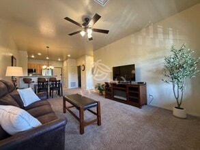 Building Photo - 2407 Quarter Horse Trl