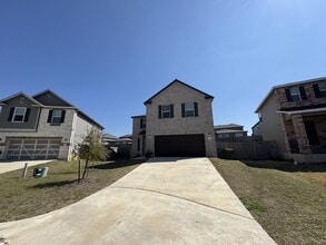 Building Photo - 1303 Adam Ln