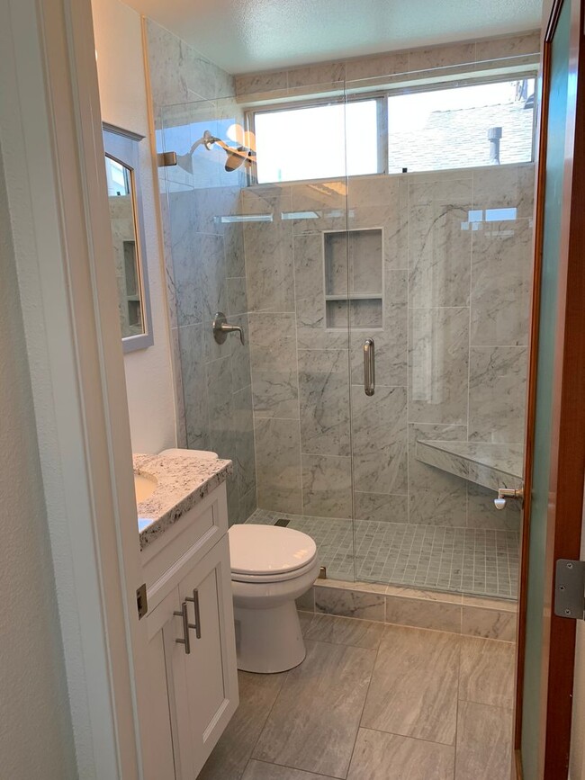 Interior Photo - 125 Hillcrest Drive