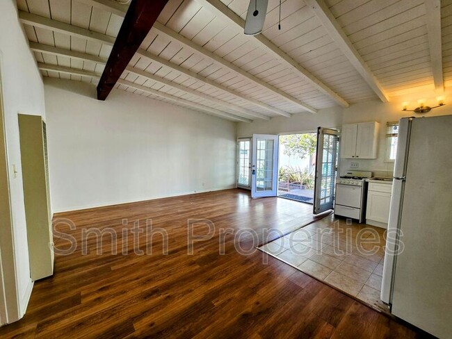 Building Photo - 1414 Manhattan Beach Blvd