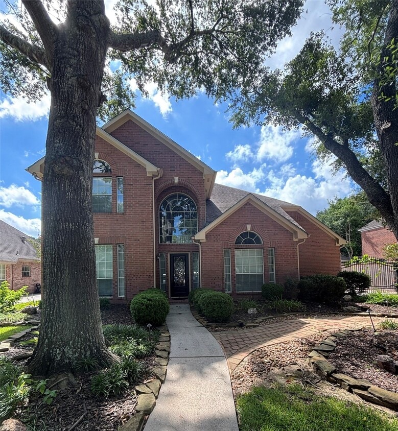 Primary Photo - 13135 Rosewood Glen Dr